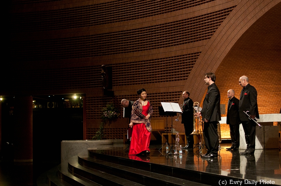 Evry Daily Photo - Concert a la Cathedrale Evry - de Bach a Gershwin - Quintette Magnifica et Shigeto Hata - large - 5254759874.jpg